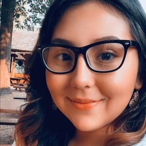 Meet your Posher, Lupe